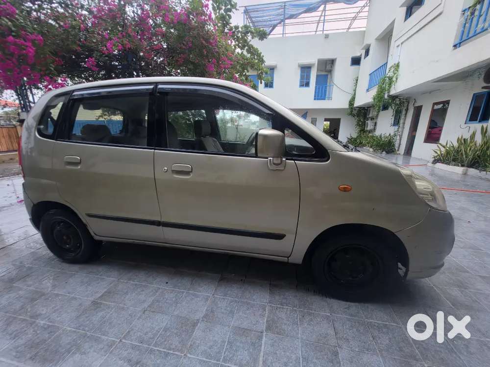 Maruti Suzuki Zen Estilo 2010 Petrol Well Maintained
