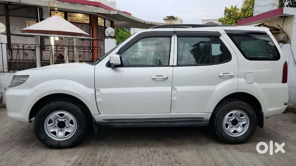 Tata Safari Storme Lx 2015