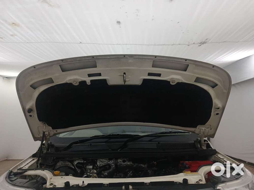 Mahindra Tuv 300 Mhawk100 T8, 2016, Diesel