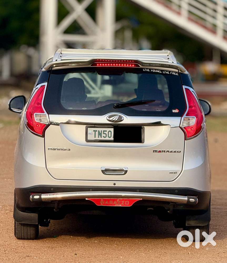 Mahindra Marazzo
