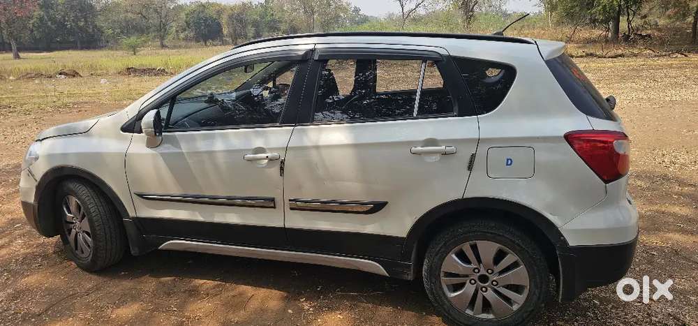 Maruti Suzuki S-cross 2016 Diesel 100000 Km Driven