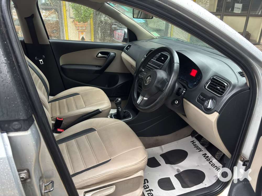 Volkswagen Polo Petrol Highline 1.2l, 2014, Petrol