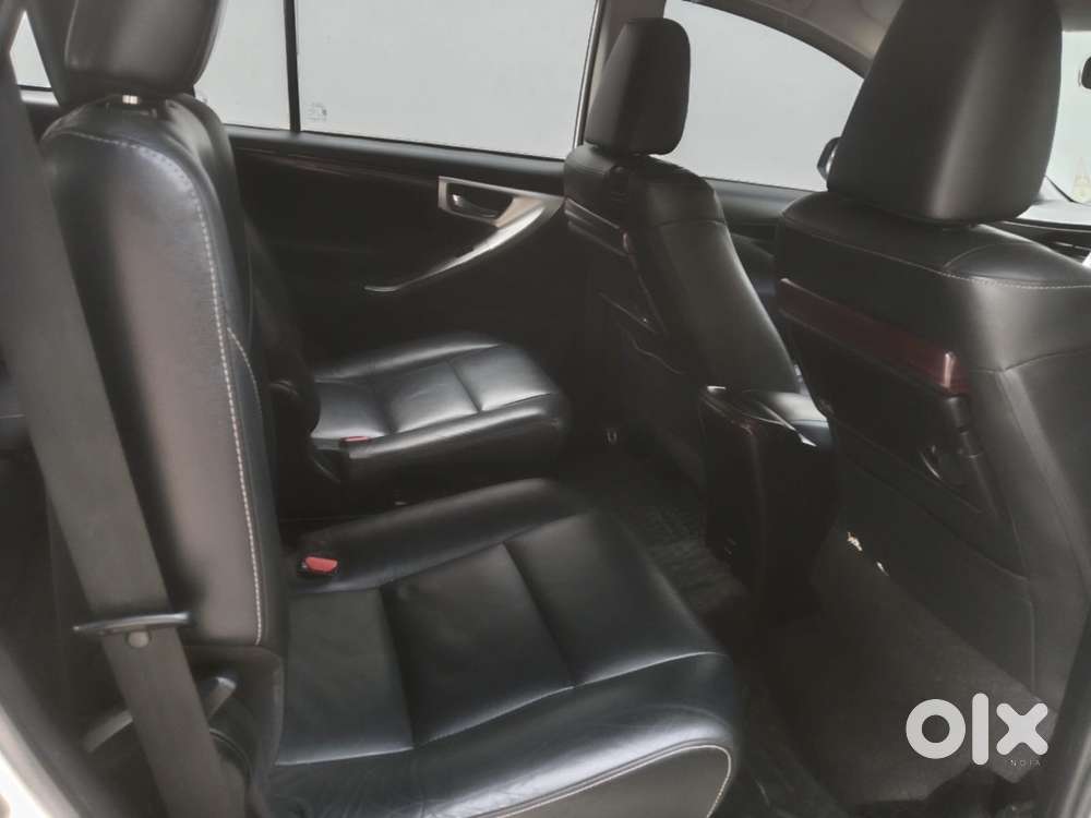 Toyota Innova Crysta 2.4 Z 7 Str, 2016, Diesel