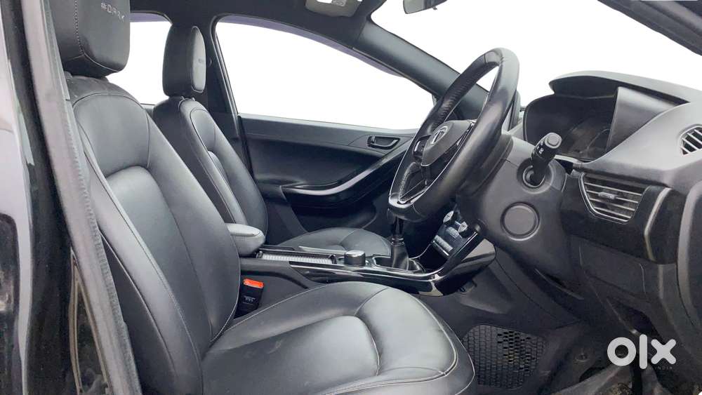 Tata Nexon 1.5 Revotorq Xz Plus (l) Dark Edition, 2021, Petrol