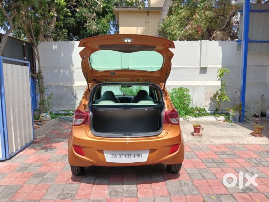 Hyundai Grand I10 Sportz, 2014, Petrol
