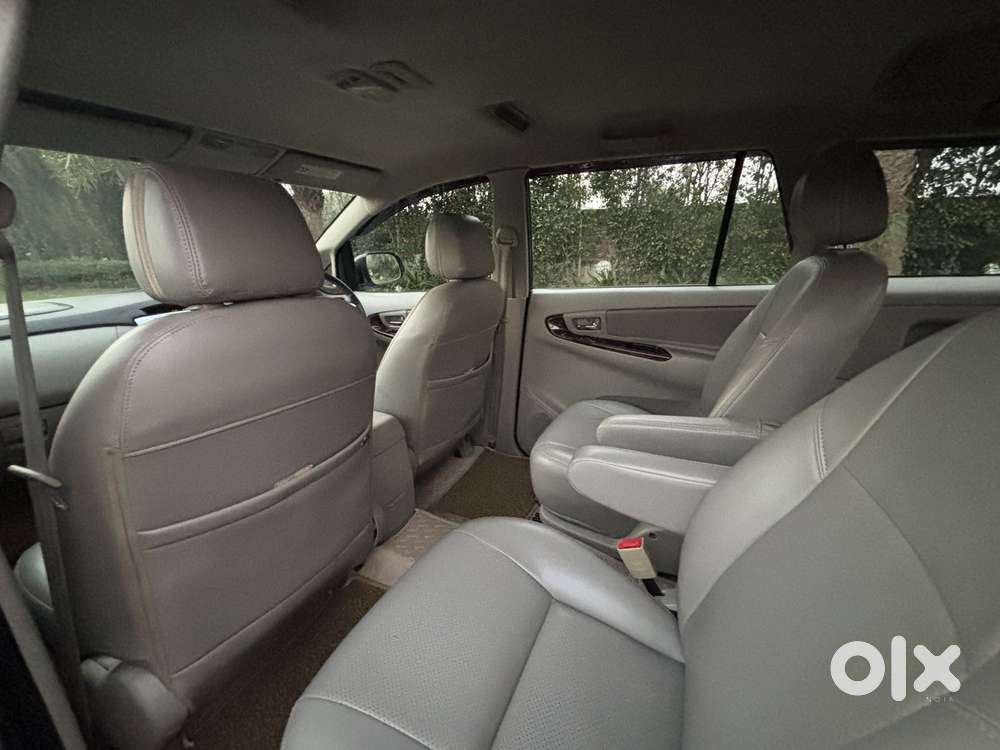 Toyota Innova 2.5 Vx 7 Str, 2014, Diesel