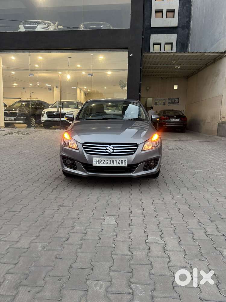Maruti Suzuki Ciaz 1.5 Alpha Shvs Petrol, 2018, Petrol