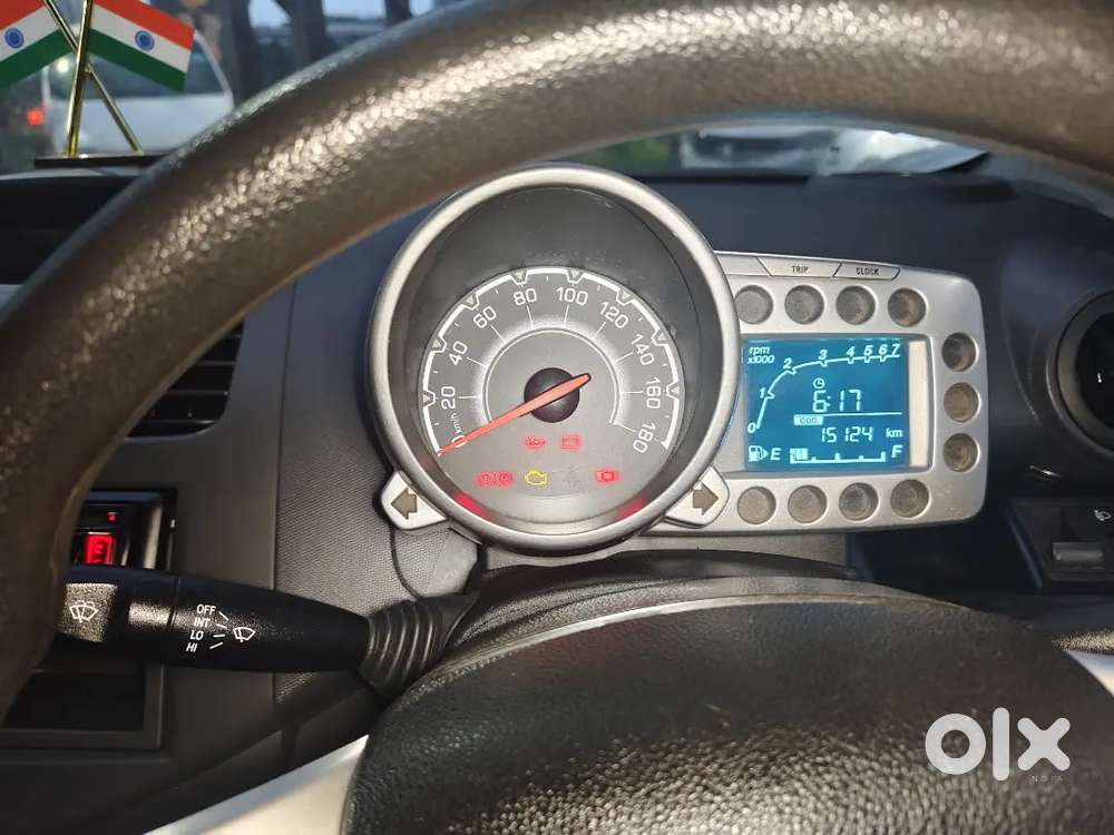 Chevrolet Beat Lt Petrol 2013