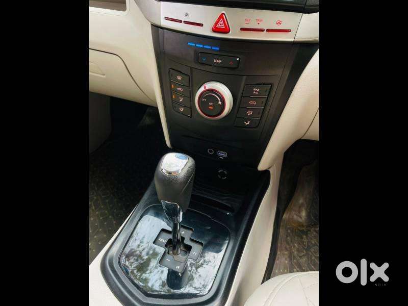 Mahindra Xuv300 1.2 W6 Amt Petrol, 2021, Petrol