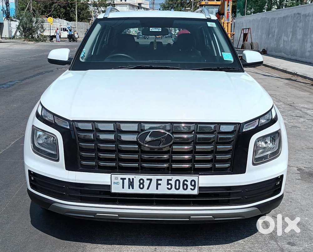 Hyundai Venue S Plus Mt 1.2 Kappa, 2024, Petrol