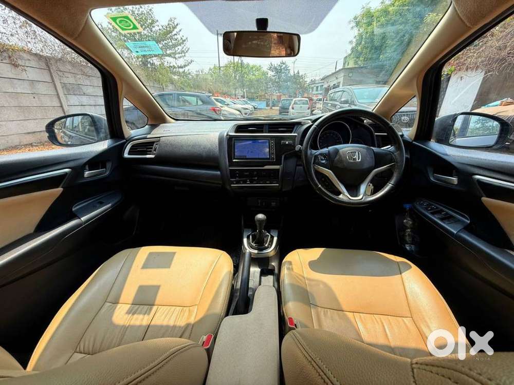 Honda Jazz [2020-2023] 1.2 Vx I-vtec Mt, 2019, Petrol