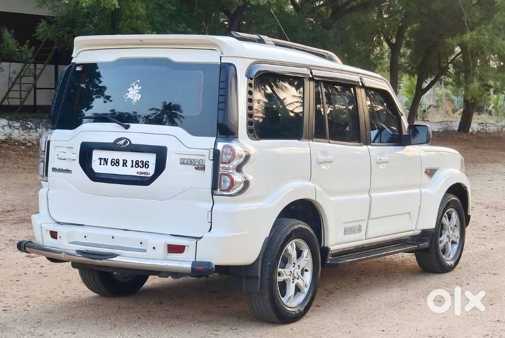 Mahindra Scorpio S10 8 Seater, 2015, Diesel