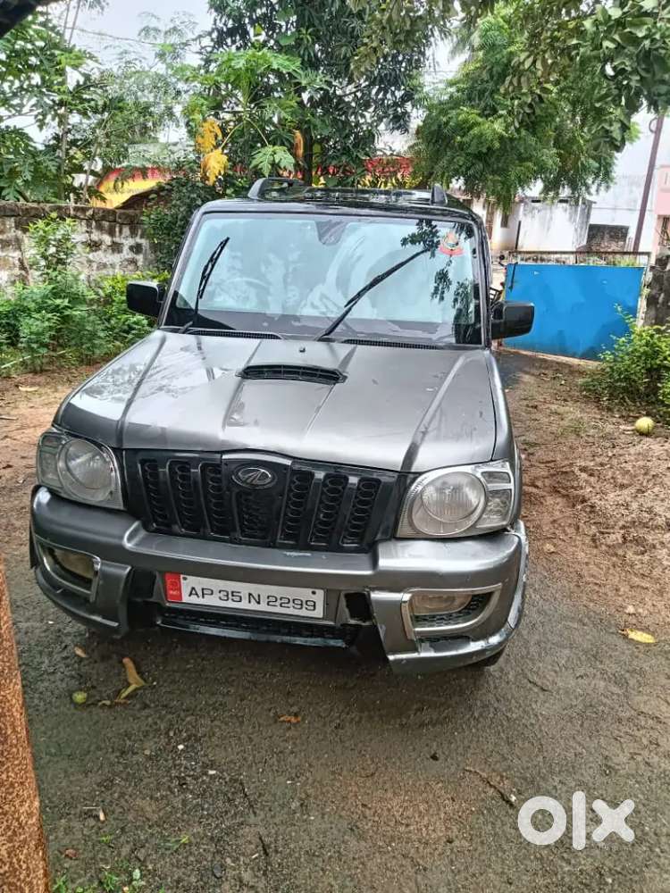 Mahindra Scorpio Classic 2011