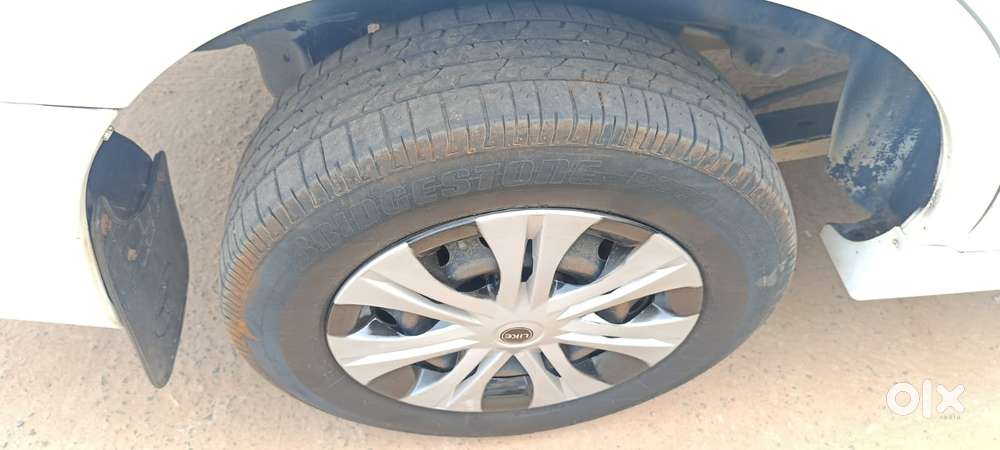 Toyota Innova 2.5 G (diesel) 8 Seater, 2015, Diesel