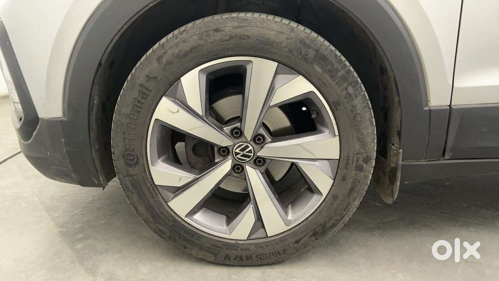 Volkswagen Taigun Topline 1.0 Tsi At (electric Seats), 2022, Petrol