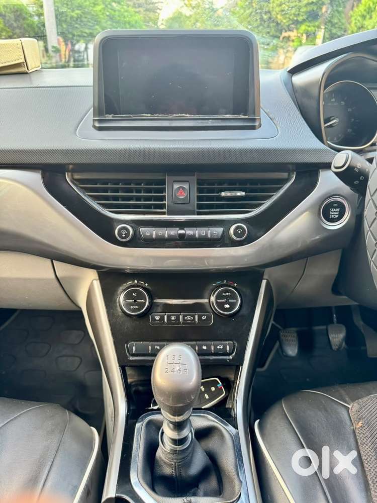 Tata Nexon 1.5 Revotorq Xz Plus (s), 2017, Diesel