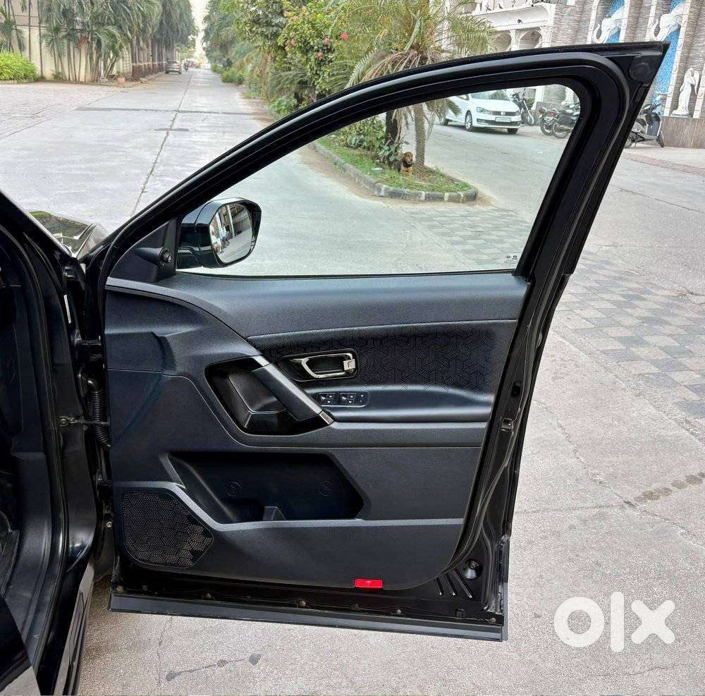 Tata Harrier Xza Plus Dark Edition, 2021, Diesel