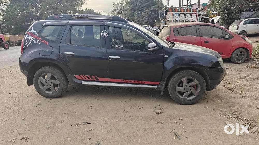 Renault Duster 4x4 Diesel Mt 2014 Model