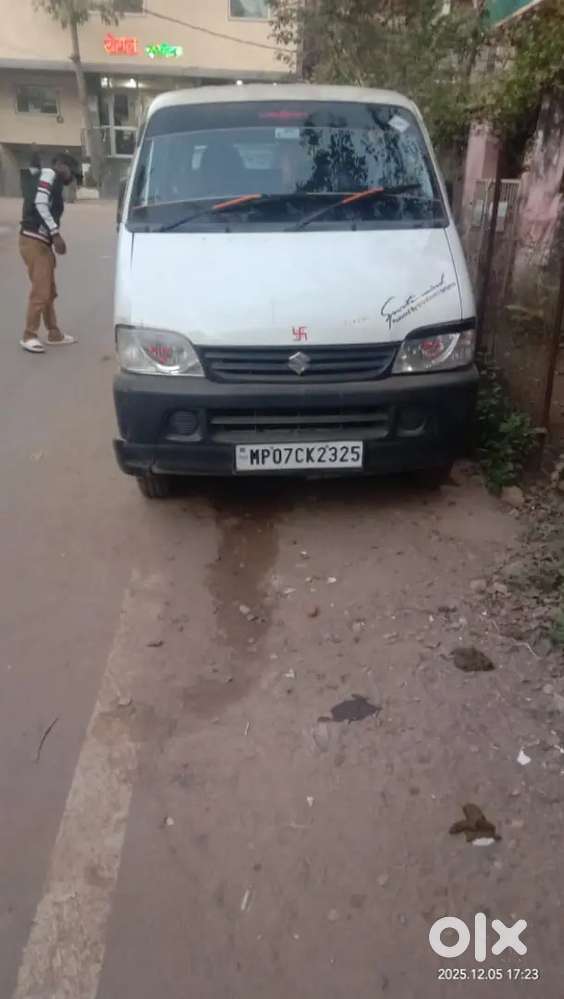 Maruti Eeco 5 Seater Ac