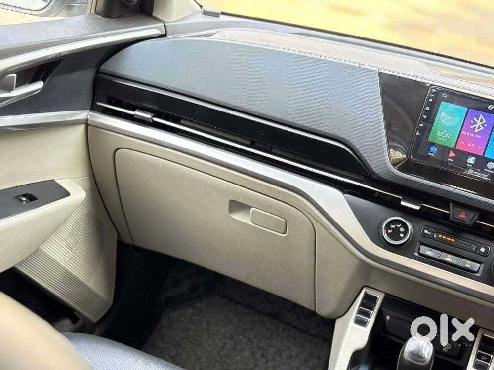 Kia Carens 1.5 Premium Diesel 7 Str Imt, 2024, Diesel