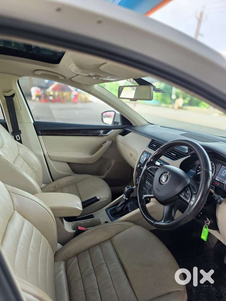 Skoda Octavia Elegance 2.0 Tdi At, 2014, Diesel