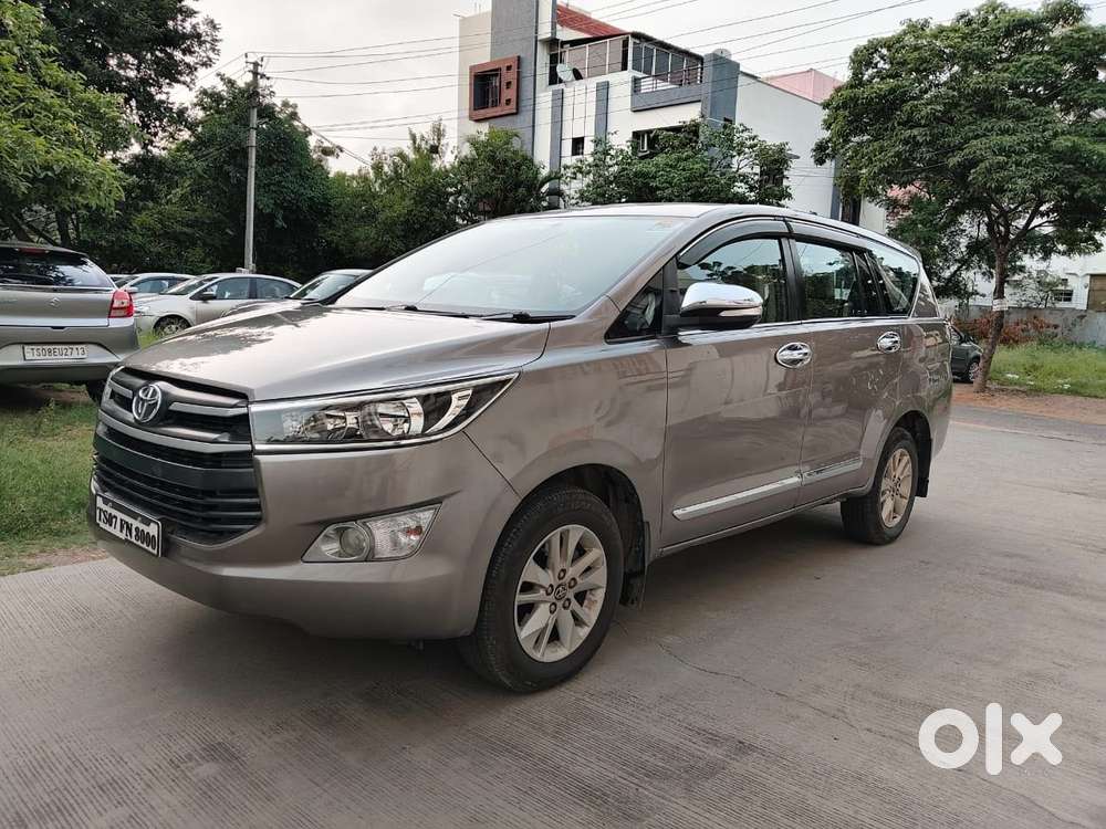 Toyota Innova Crysta 2.4 G Mt, 2017, Diesel