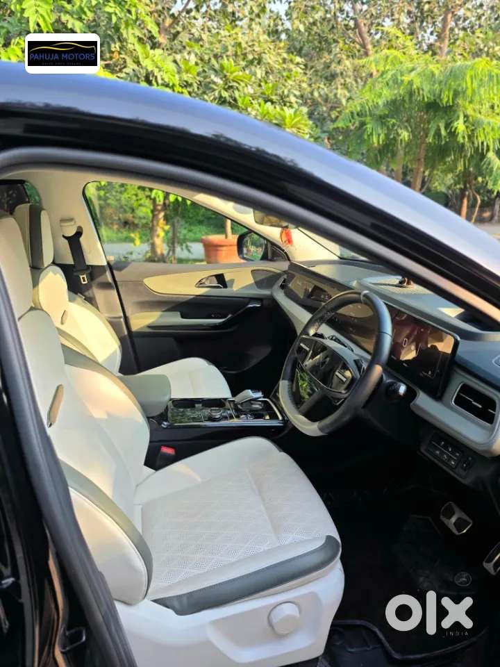 Mahindra Xev 9e Three B79 Kwh, 2025, Electric