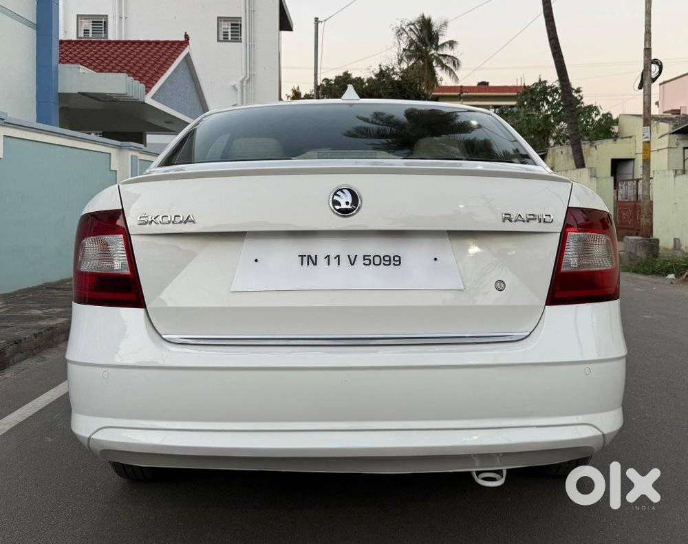 Skoda Rapid 1.5 Tdi Style/1.5 At Style, 2017, Diesel