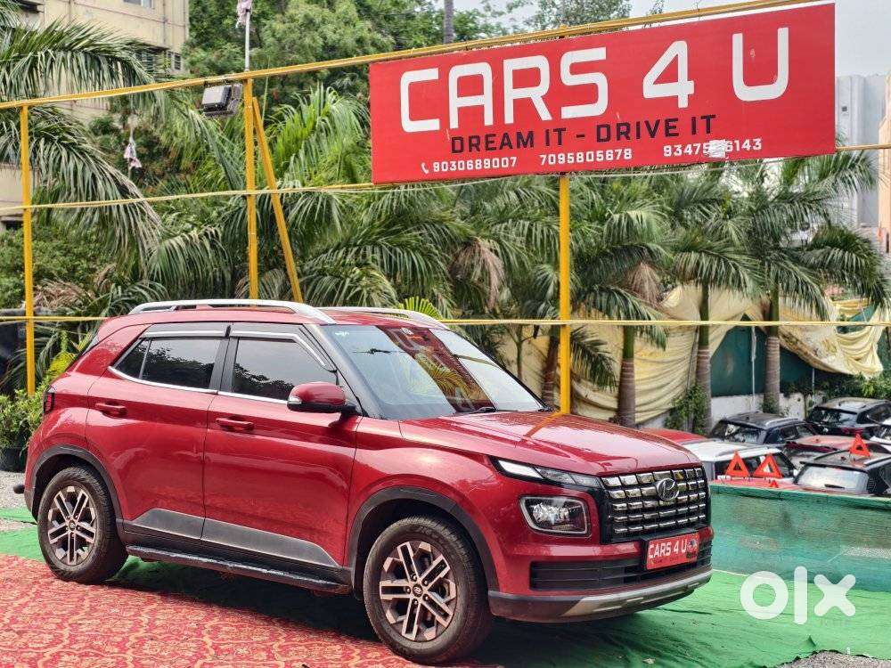 Hyundai Venue S (o) 1.2 Petrol Knight Edition, 2023, Petrol