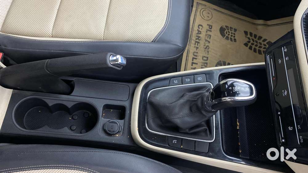 Skoda Slavia 1.5 Tsi Style Dsg, 2022, Petrol