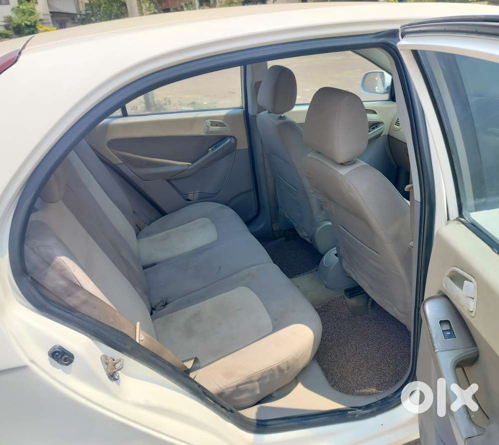 Tata Indica Vista Quadrajet Vx, 2010, Diesel