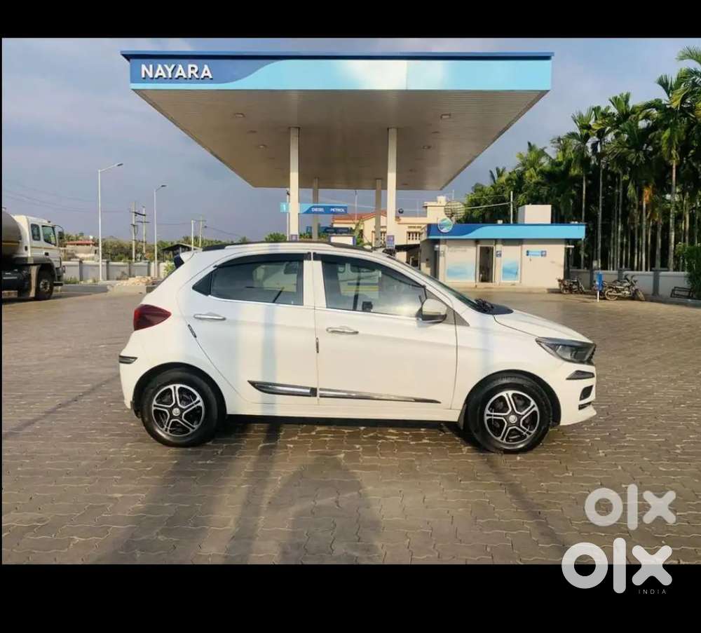 Tata Tiago Revotron 2020