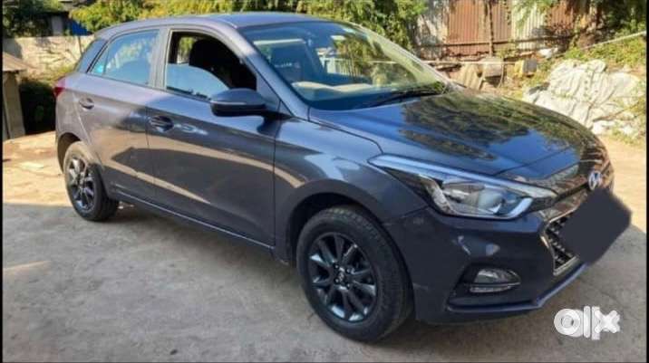 Hyundai I20 Sportz 2020 Petrol Second