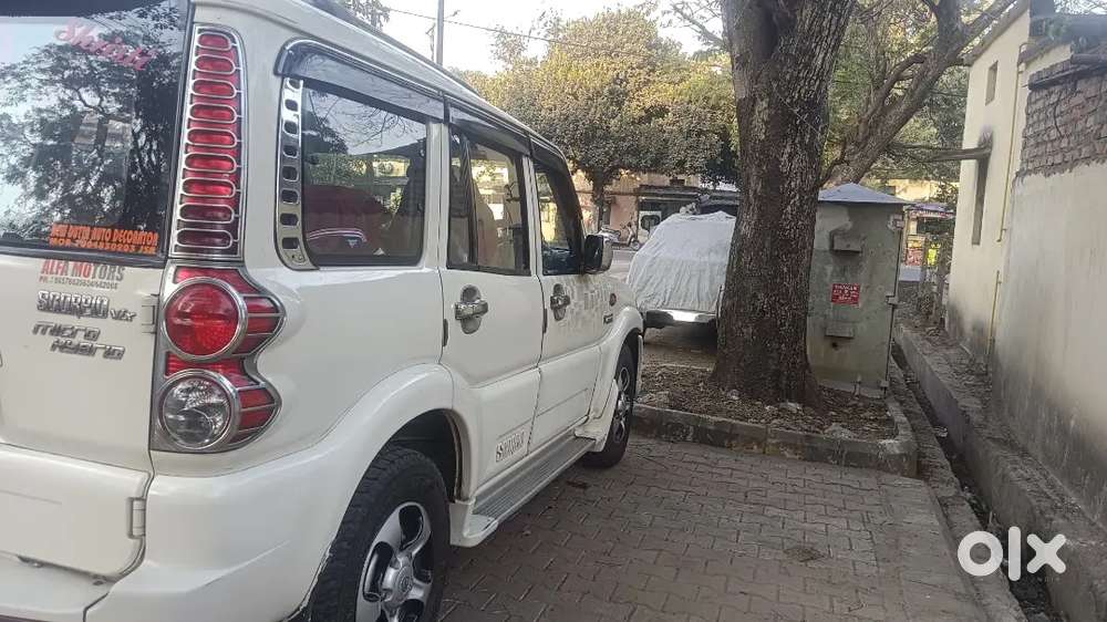 Mahindra Scorpio Getaway 2013 Diesel Well Maintained