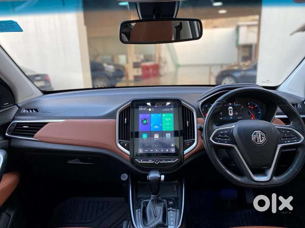 Mg Hector Plus 1.5 Sharp Turbo Cvt 6 Str, 2022, Petrol