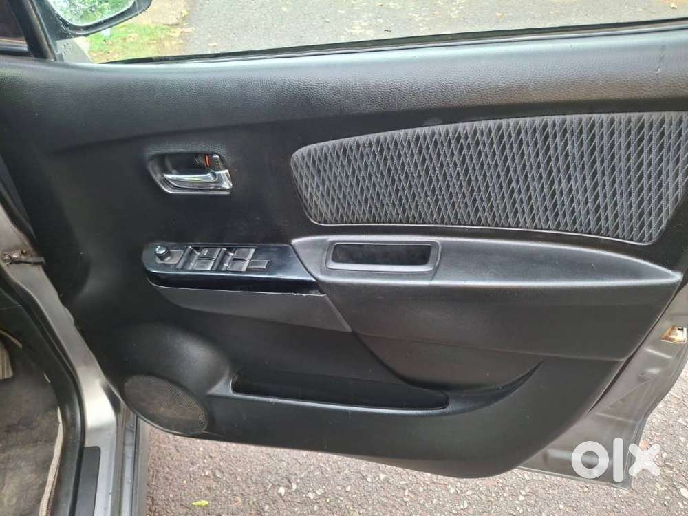 Maruti Suzuki Wagon R Stingray 1.0 Vxi Plus, 2015, Petrol