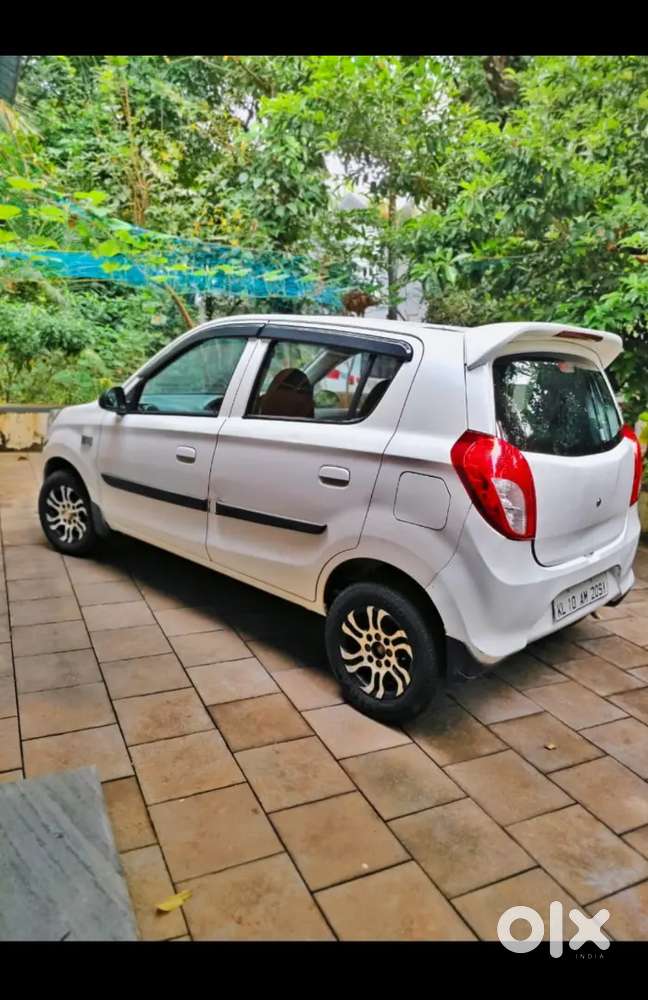 Air Condition
2 New Tyres
Music System
2 Door Power Window
Alloy Wheel