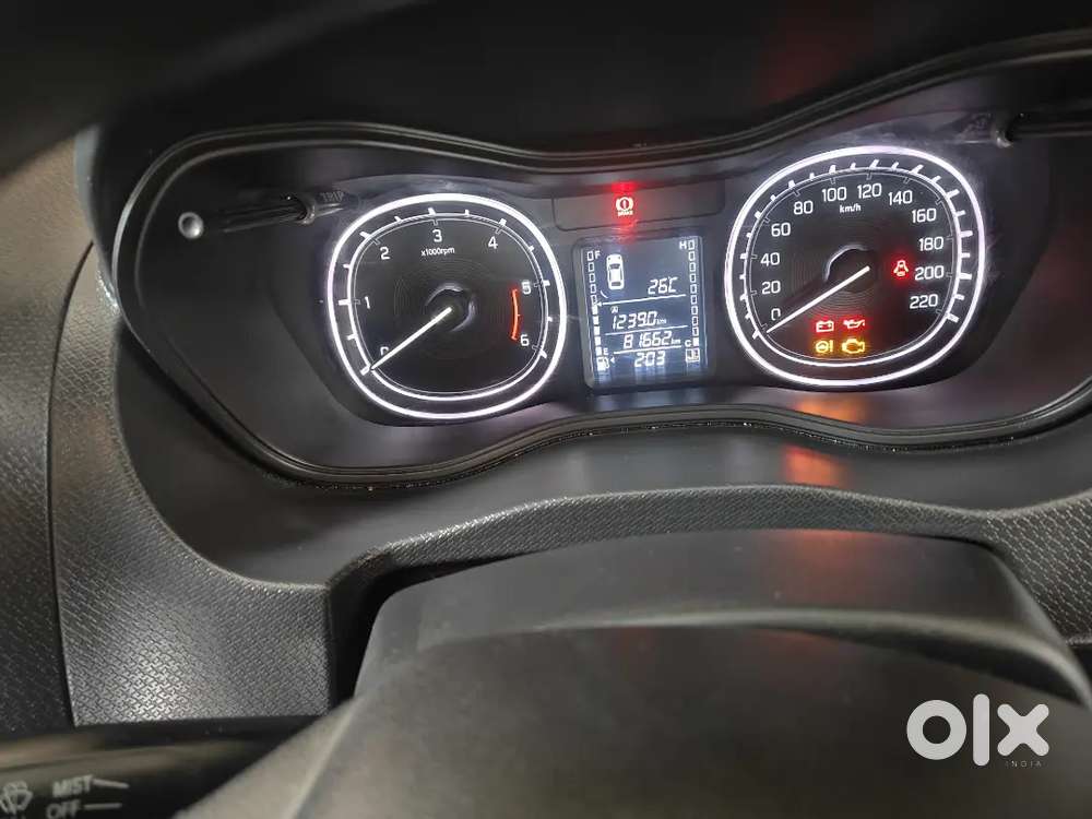 Maruti Vitara Brezza Zdi Diesel 2016 Single Owner  80,000 Km