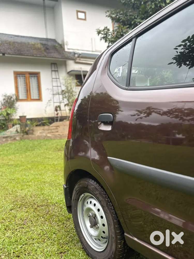 Maruti Suzuki A-star 2014