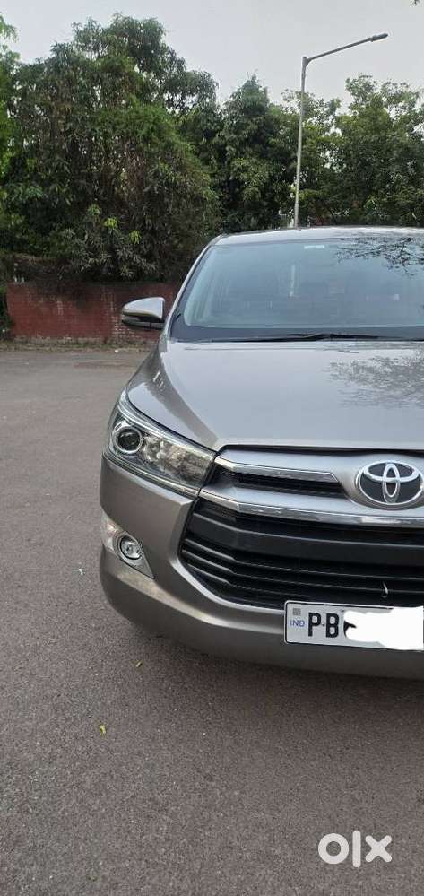 Toyota Innova Crysta 2.4 V 8 Str, 2019, Diesel