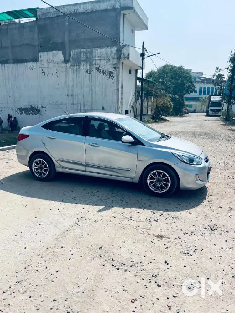 Hyundai Verna