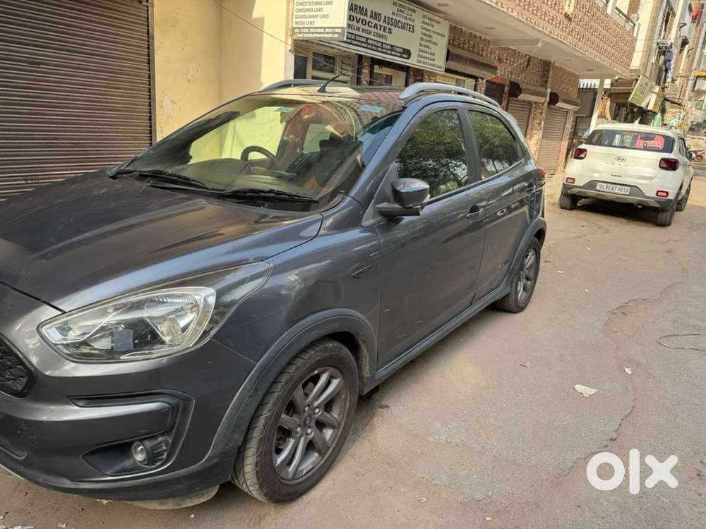 Ford Freestyle Petrol 2019