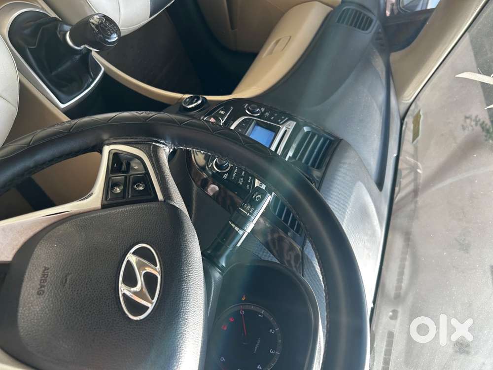 Hyundai Fluidic Verna 2014