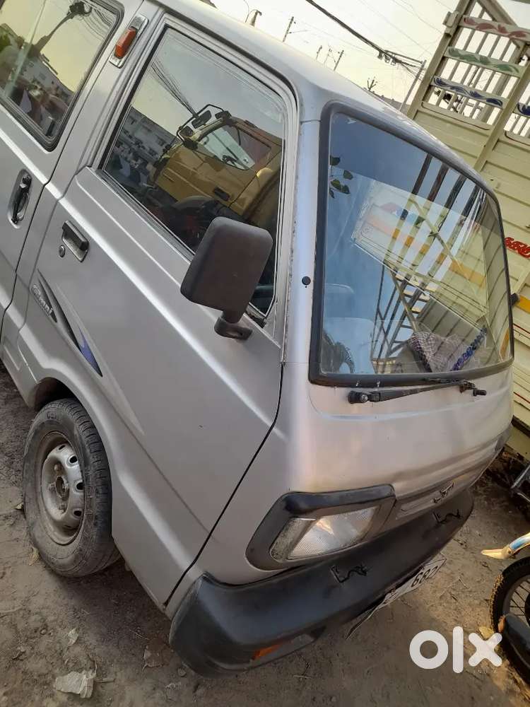 Omni 2015 Petrol 9999 Km Driven 2 Owner Avarge Body Tyre Engine