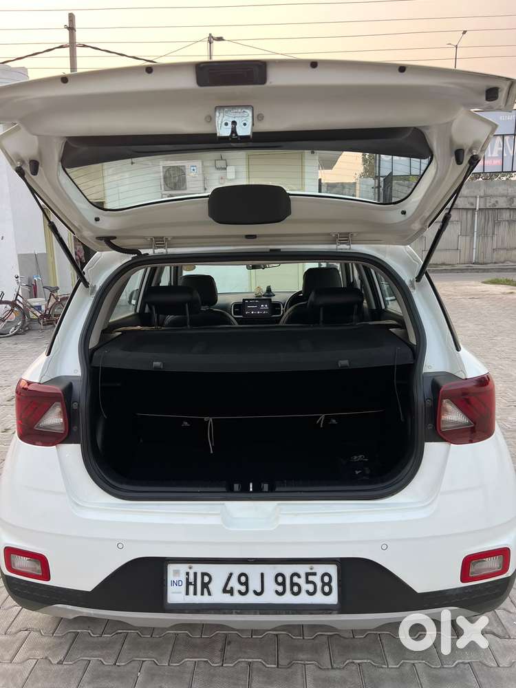 Hyundai Venue Sx Turbo, 2021, Petrol