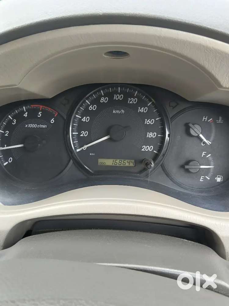 Toyota Innova Diesel 2012
