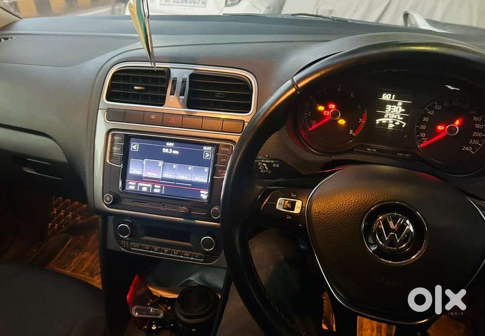 Volkswagen Polo 2021 Petrol 32400 Km Driven