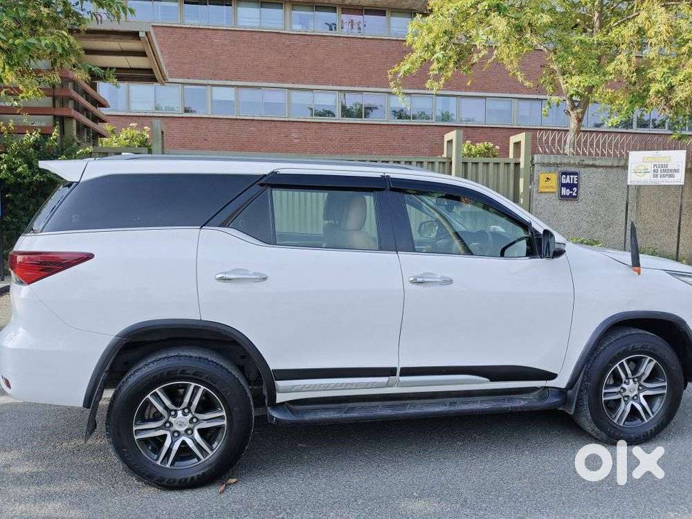 Toyota Fortuner 3.0 4x2 Automatic, 2019, Diesel