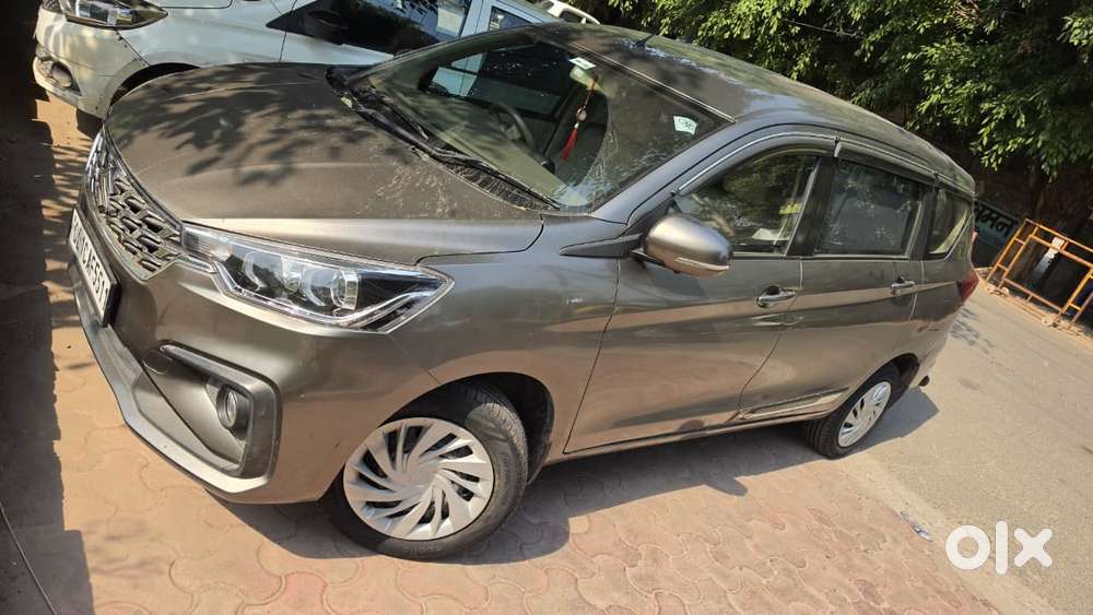 Maruti Suzuki Ertiga 2022-2023 Vxi Cng, 2022, Cng & Hybrids