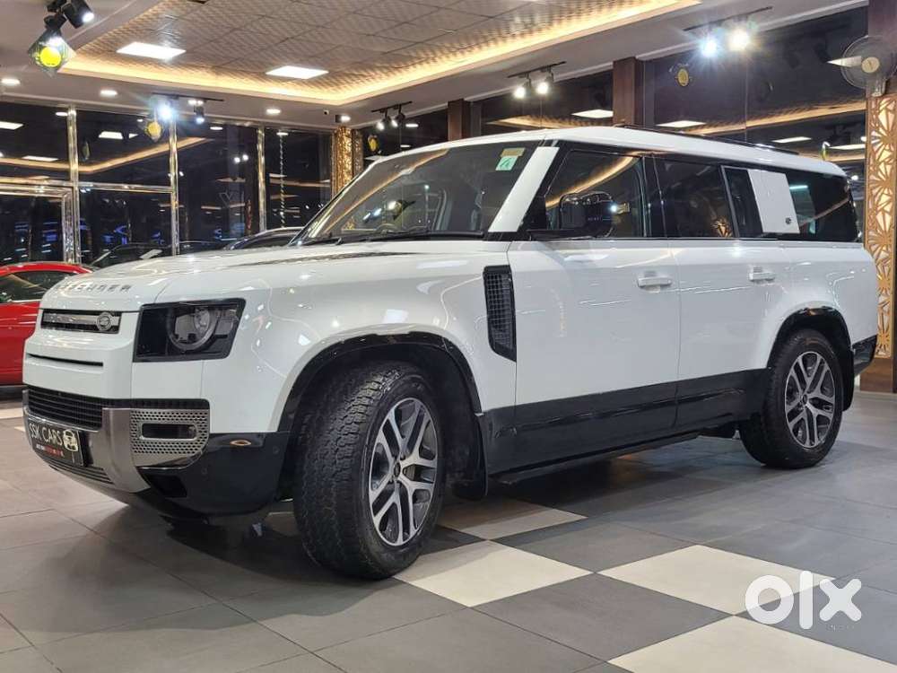 Land Rover Defender 3.0 L 130 Hse, 2023, Diesel